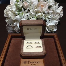 【TANZO.(鍛造指輪)の口コミ】 オリジナルコーラルゴールドなので肌なじみがいい、鍛造製法、スターダス…