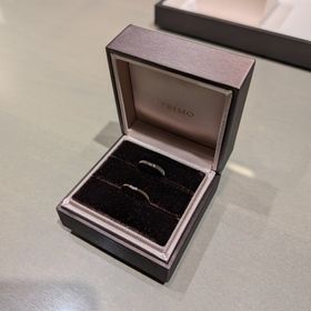 【アイプリモ(I-PRIMO)の口コミ】 シンプルなデザインの中にも可愛さがあるナパイアにしました！指輪のカタ…