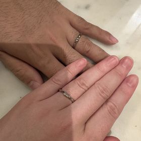 【ラザール ダイヤモンド(LAZARE DIAMOND)の口コミ】 とてもかわいいデザインで、３つのダイヤが連なっているところが気に入っ…