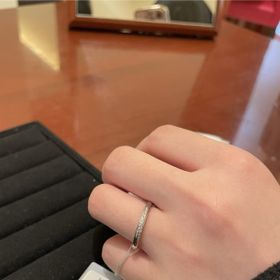 【TRECENTI(トレセンテ)の口コミ】 着け心地が良く指に馴染む感じがした。
耐久性も高いらしく長く身につけら…