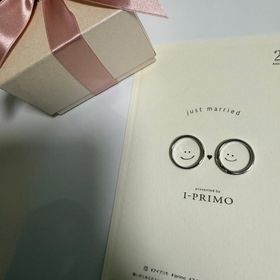 【アイプリモ(I-PRIMO)の口コミ】 今回は結婚指輪を探しにきて、男はシンプルな指輪を、彼女はダイヤが派手…