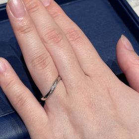 【銀座ダイヤモンドシライシの口コミ】 3ブランドほど見て回りましたが、着け心地が1番ピッタリきました！ダイヤ…