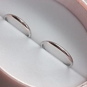 【insembre(インセンブレ)】の口コミ プラチナリングであり、他の商品と比べつけ心地がよかった。また、デザイン...