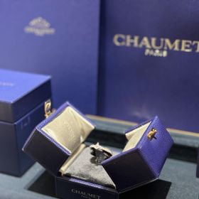 【ショーメ(CHAUMET)の口コミ】 他ブランドよりもダイヤの輝きに白っぽさ、クリアっぽさがあり(ショーメの…