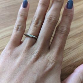 【4℃ BRIDAL(ヨンドシーブライダル)の口コミ】 宝石にこだわりました。
顕微鏡で除くと、綺麗なダイヤモンドが光っていま…