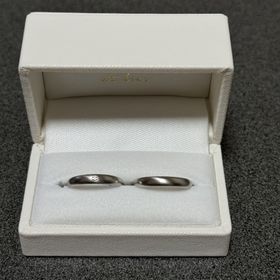 【atelier ST, CAT(アトリエ エスティーキャット)の口コミ】 長く使えるよう素材はプラチナにしました。普段大ぶりのリングをつけるこ…