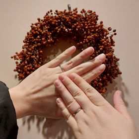 【ENUOVE(イノーヴェ)の口コミ】 たくさんの指輪の中から選ぶことができました。気になるものをいろいろ試…
