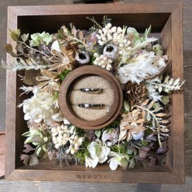 【鎌倉彫金工房の口コミ】 シンプルなデザインがにしたかったので、夫のリングは平打ち、妻のリング…