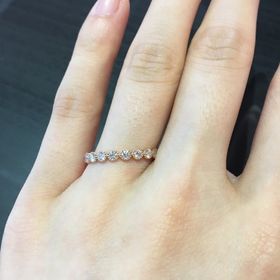 【LUCIE(ルシエ)の口コミ】 結婚指輪と重なるのはもちろんですが、婚約指輪だけでも付けたかったので…