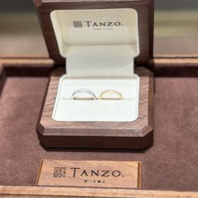 【TANZO.(鍛造指輪)の口コミ】 シンプルで頑丈な指輪を求めていたところ、このTANZOというブランドに巡り…