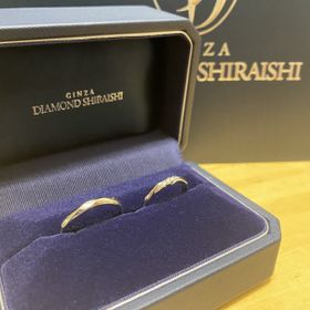 【銀座ダイヤモンドシライシの口コミ】 プラチナのものを選びました。
もともとウェーブデザインが良かったため、…