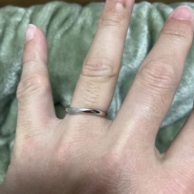 【アイプリモ(I-PRIMO)の口コミ】 色んな指輪を見させてもらいましたが、他の指輪と比較して、指輪のデザイ…