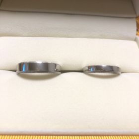【ケイウノ ブライダル(K.UNO BRIDAL)の口コミ】 セミオーダーでミル打ちをしてもらい、幅と厚みも好みのかたちにしました…