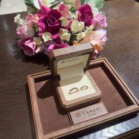 【TANZO.(鍛造指輪)の口コミ】 【デザイン】
自分たちの好みのデザインで作成できる。
具体的なイメージ…