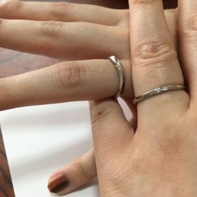 【MILK&Strawberry(ミルクアンドストロベリー)の口コミ】 可愛らしいデザインと、ピンクサファイア。男性用もデザインが綺麗で2人の…