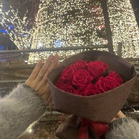 【ラザール ダイヤモンド(LAZARE DIAMOND)の口コミ】 デザイン、ダイヤモンドどちらも気に入り購入しました。
選んだダイヤモン…