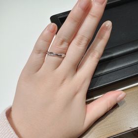 【ラザール ダイヤモンド(LAZARE DIAMOND)の口コミ】 ダイヤモンド、プラチナの輝きが他店とは、ずば抜けて違います。

ジュエ…