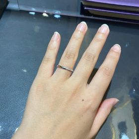 【俄(にわか)の口コミ】 形としては、ウェーブとストレートどちらの要素も入っており、良いとこ取…