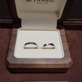 【TANZO.(鍛造指輪)の口コミ】 絶対に入れたかった槌目加工を綺麗に反映してもらえました。その他も自由…