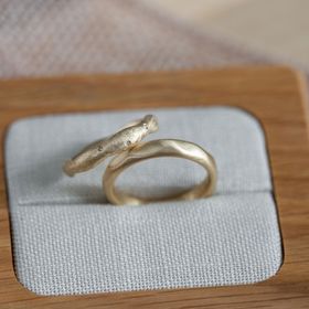 【Cayof(カヨフ)の口コミ】 まず、過去制作されたものが多数あるため、ベースが選びやすかったです。
…