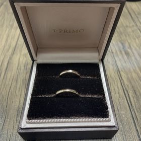【アイプリモ(I-PRIMO)の口コミ】 指輪のデザインはシンプルにストレートの形に、ダイヤを一粒だけ入れまし…