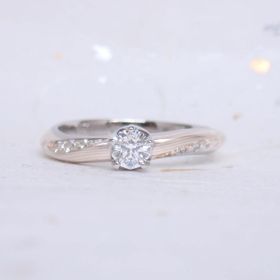 【杢目金屋(もくめがねや)の口コミ】 フルオーダーのお店を見たくて足を運んでみました。ダイヤモンドのカット…