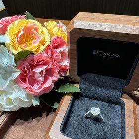 【TANZO.(鍛造指輪)の口コミ】 普段使いができるようにカジュアルなデザインを考えていましたが、普段使…