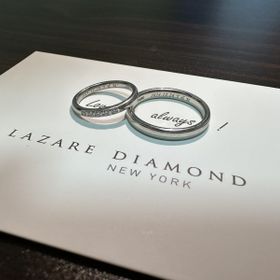 【ラザール ダイヤモンド(LAZARE DIAMOND)の口コミ】 ダイヤモンドの輝き方がとても上品で綺麗で、けどきちんと存在感もある、5…