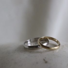 【atelier ST, CAT(アトリエ エスティーキャット)の口コミ】 シンプルでずっと使えるデザインに惹かれました。
サイズや着け心地、デザ…