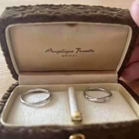 【アンジェリックフォセッテ(Angelique Fossette)の口コミ】 他店で指輪診断をしてもらい、夫婦ともウェーブ型が似合うとのことで形に…