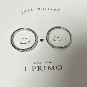 【アイプリモ(I-PRIMO)の口コミ】 リングが太くないので、つけ心地がとても良いです。指を曲げ伸ばししても…