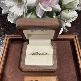 【TANZO.(鍛造指輪)の口コミ】 プラチナとゴールドのコンビデザインで、プラチナ部分をマット加工するこ…