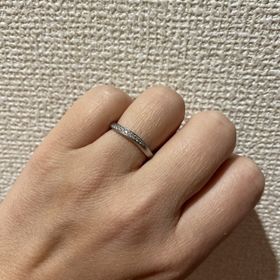 【canal4℃(カナルヨンドシー)】の口コミ デザインが色々ある中で指にはめた時に指が綺麗に見えるもの、シンプルで飽...