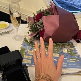 【銀座ダイヤモンドシライシの口コミ】 夫が私に似合うデザインをと選んでくれたのですが、本当に私のイメージに…