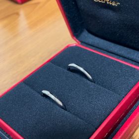【カルティエ(Cartier)の口コミ】 デザインはシンプルで、外見からはっきりとCartierとは分からないけれど、…