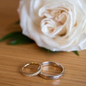 【和光ブライダルブティックギンザの口コミ】 ハーフエタニティの指輪でダイヤが付いているが、結婚指輪でずっと付けて…