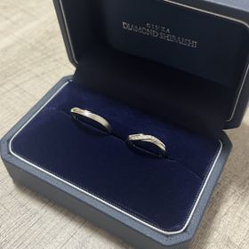 【銀座ダイヤモンドシライシの口コミ】 結婚指輪を購入しました。
予算等に合わせて何種類か指輪を見せてください…