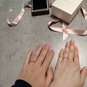 【アイプリモ(I-PRIMO)の口コミ】 結婚指輪として購入を検討していました
シンプルな指輪を検討しており、最…