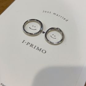 【アイプリモ(I-PRIMO)の口コミ】 ウェーブで細くなっているデザインなので
小さい私の手でもすらっとして見…