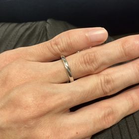 【銀座ダイヤモンドシライシの口コミ】 男性用のリングはシンプルなものばかりですが、こちらはかなり派手なもの…