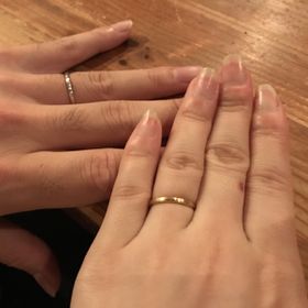 【AHKAH(アーカー)の口コミ】 シンプルで繊細なデザイン。マットだから、これから日常生活でもさりげな…