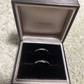 【アイプリモ(I-PRIMO)の口コミ】 私たちが選んだ結婚指輪はシンプルの中でもワンポイントデザインがあり主…