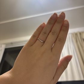 【アイプリモ(I-PRIMO)の口コミ】 細身なのが1番可愛いなと思いました。またV字になっているので、指が長く…