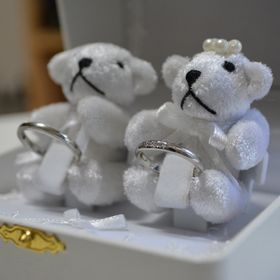 【AIGIS(アイギス)の口コミ】 色んなデザインを見た中で可愛いと思ったものをベースにお店の方と相談し…