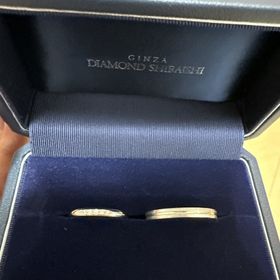 【銀座ダイヤモンドシライシの口コミ】 結婚指輪ということで、ペアのデザインの物で決めたいと強く思っていまし…