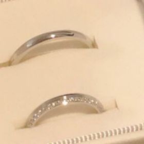 【4℃ BRIDAL(ヨンドシーブライダル)の口コミ】 リーズナブルでシンプルなので長期的に着用できてつけている感じがしなく…