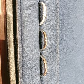 【4℃ BRIDAL(ヨンドシーブライダル)の口コミ】 お仕事をしているのであまりダイヤが出ているのが危険なのでダイヤが埋ま…