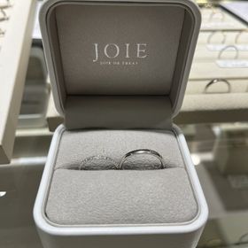 【Joie de treat.(ジョア・ドゥ・トリート)の口コミ】 ダイヤモンドがたくさんあしらわれているキラキラしているリングが良かっ…