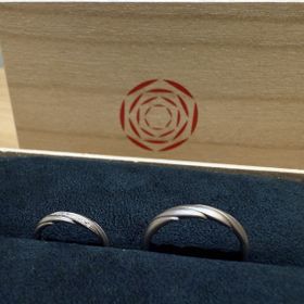 【出雲結(いずもゆい)の口コミ】 いくつか素敵なデザインがあり、迷いました。最終的には自分たちの話して…