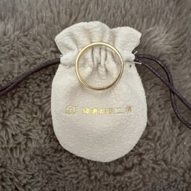 【鎌倉彫金工房の口コミ】 お値段も高過ぎず、なかなかできない手作りで思い出にもなる指輪です。
色…